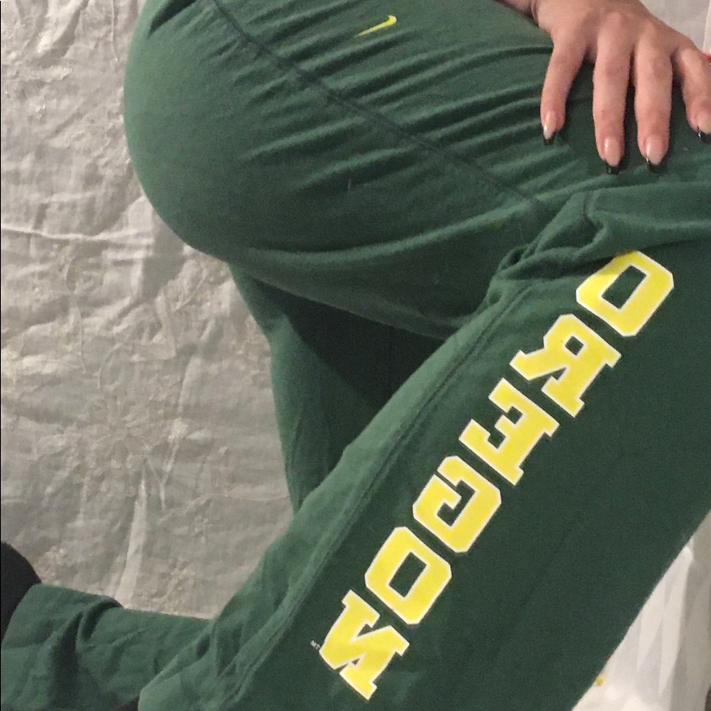Nike Oregon duck sweatpants